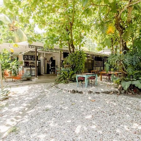 Bajo El Arbol B&B Playa Santa Teresa  Ngoại thất bức ảnh