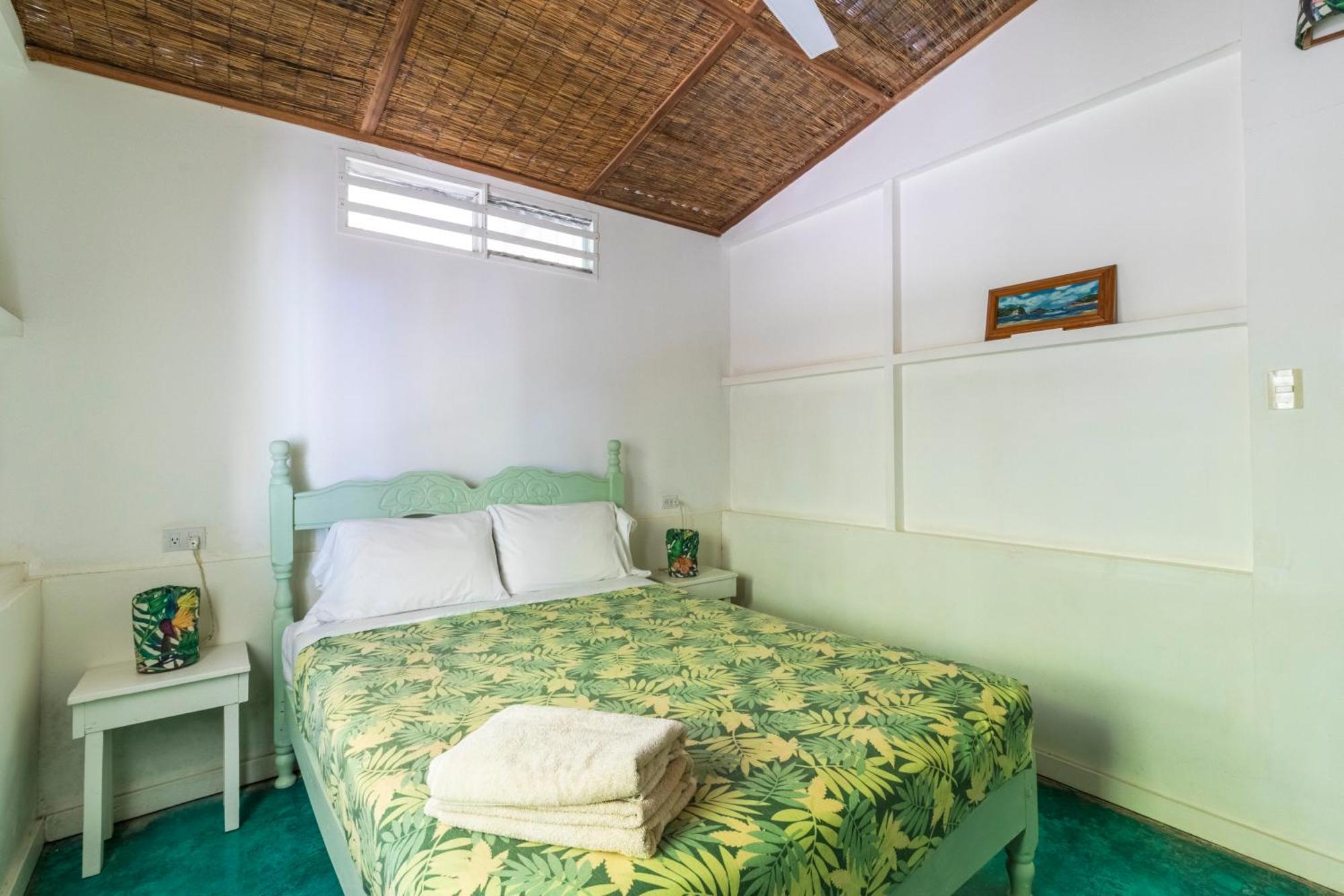 Bajo El Arbol B&B Playa Santa Teresa  Ngoại thất bức ảnh